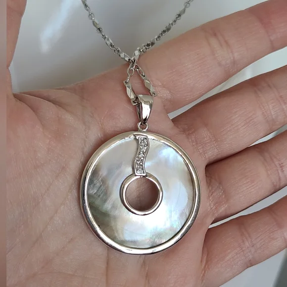 Vintage Long Chain Silver White Mother Pearl Shell Circle Boho Pendant Necklace - Picture 12 of 16